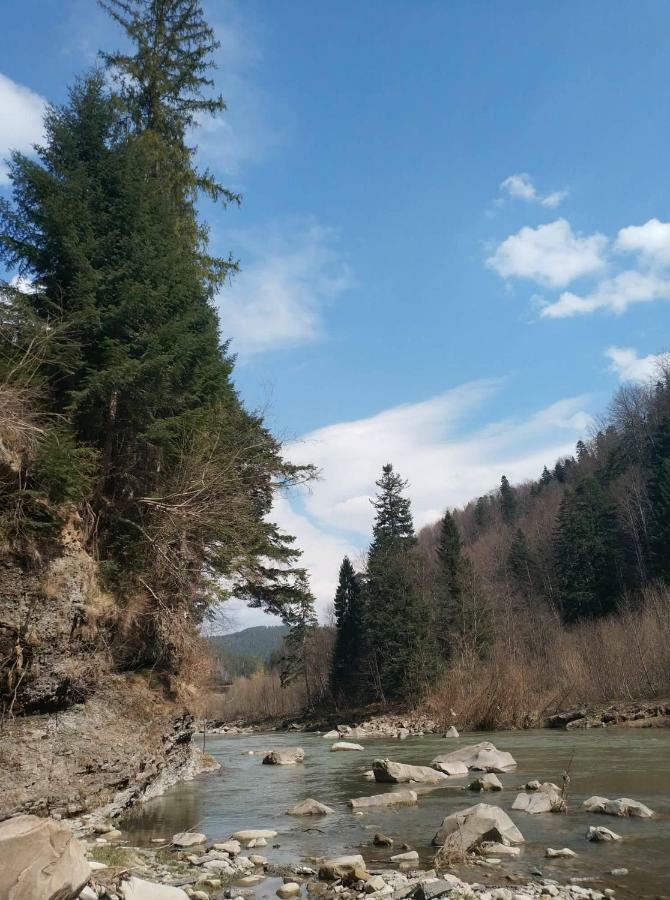 Садиба Nad Prutom Yaremche Exterior foto